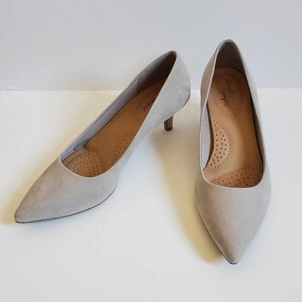 Dexflex Comfort Lt Gray Pumps- NWT